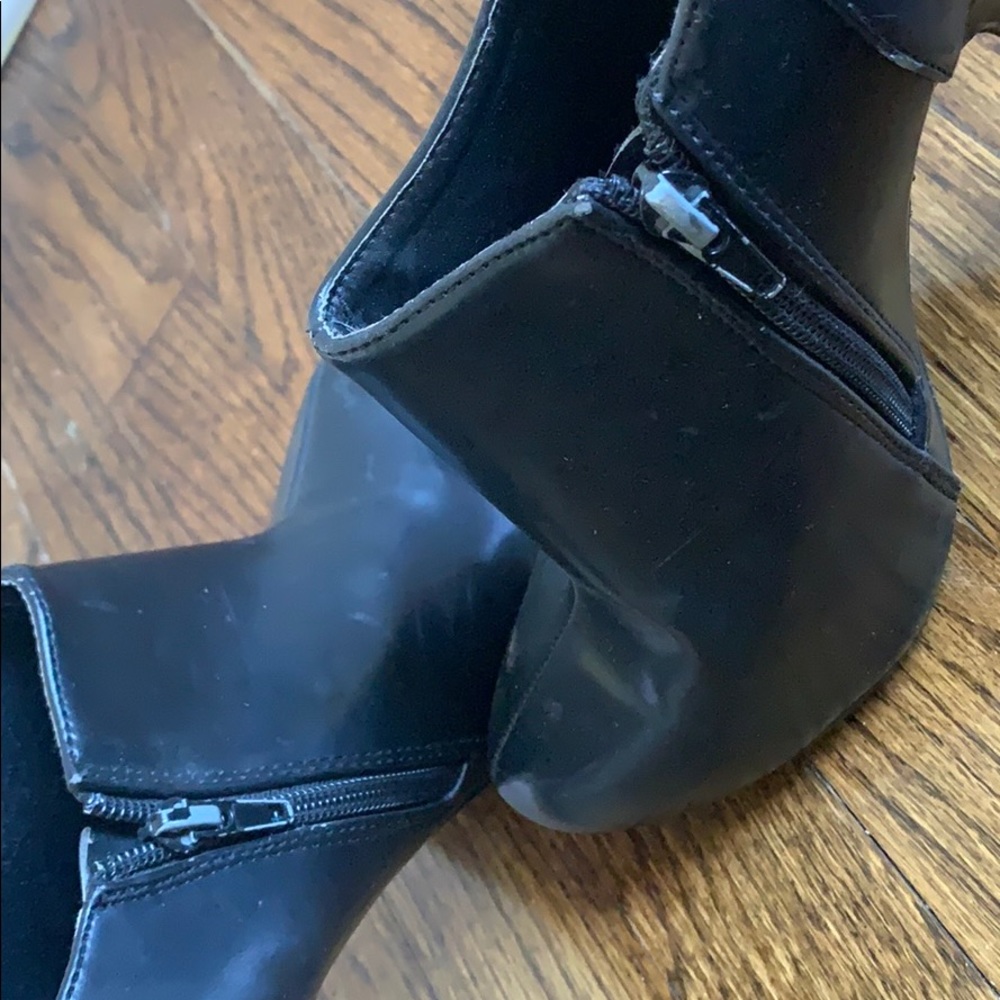 Gold sequin booties - Picture 4 of 5